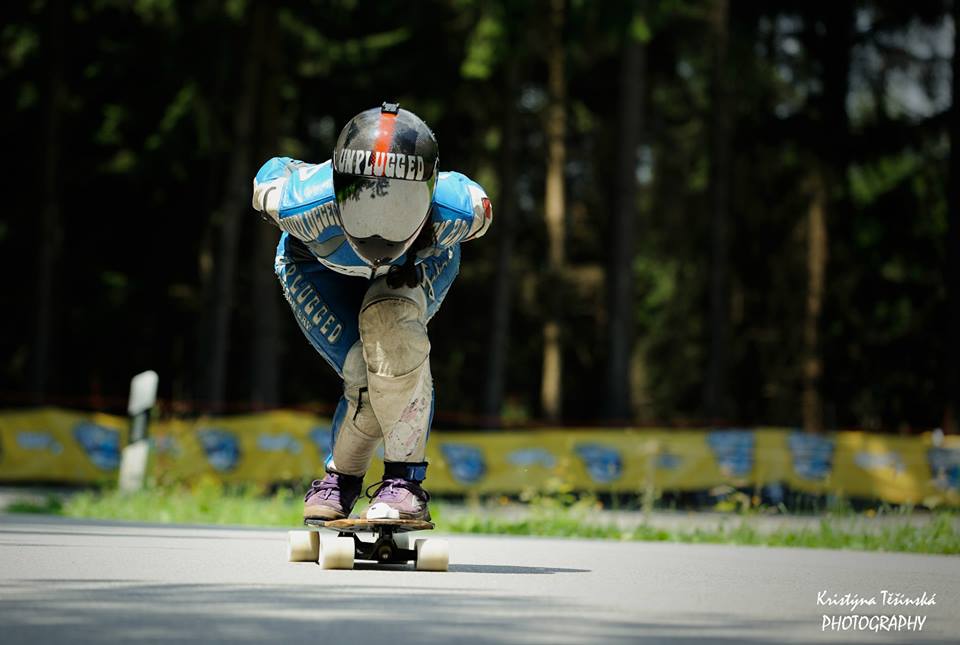 longboard girls crew, longboard, girl, downhill, almabtrieb, idf, race, badass, maga mc whinnie