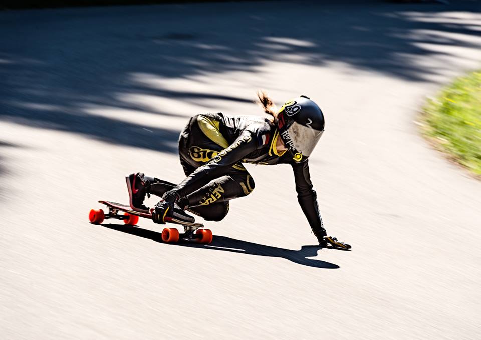 Spoky Woky, longboard girls crew, longboard, girl, downhill, almabtrieb, idf, race, badass