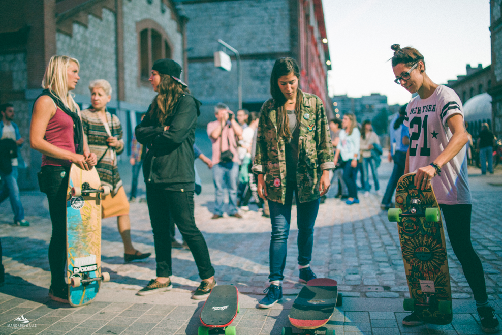 longboard girls crew, longboarding, girls, friendship, open, lgc open, lgs skates Israel, Israel, movie, premiere, madrid, madrid skate film festival, love, valeria kechichian, amanda powell, katie nelson, mandarinwalls