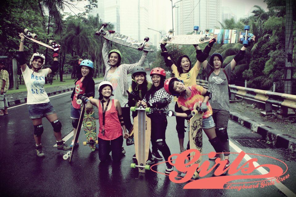 Girls crew. Longboard girls Crew. Indonesian Crew. Jay Crew and girls.